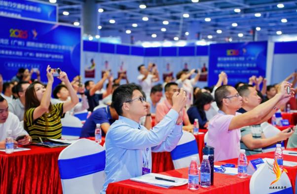 共话行业创新，智启驾培未来——2025粤港澳大湾区驾培创新发展论坛在广州举行
